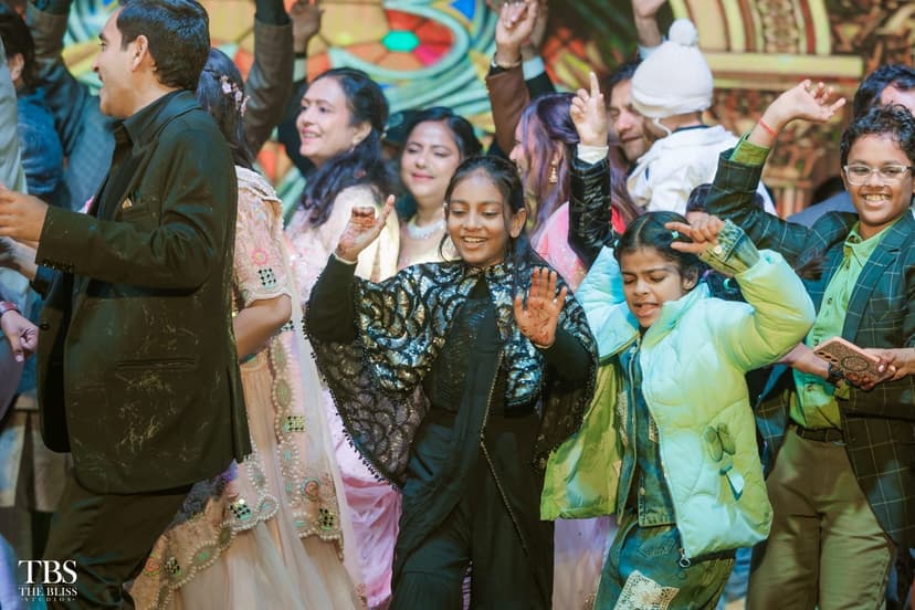 Khushi dancing at a wedding